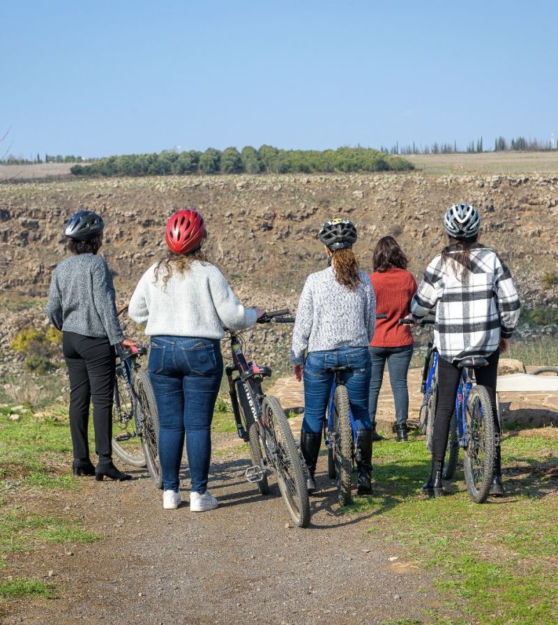 חאן אל על: ימי כיף לקבוצות דרך אתגרים חווייתיים בטבע